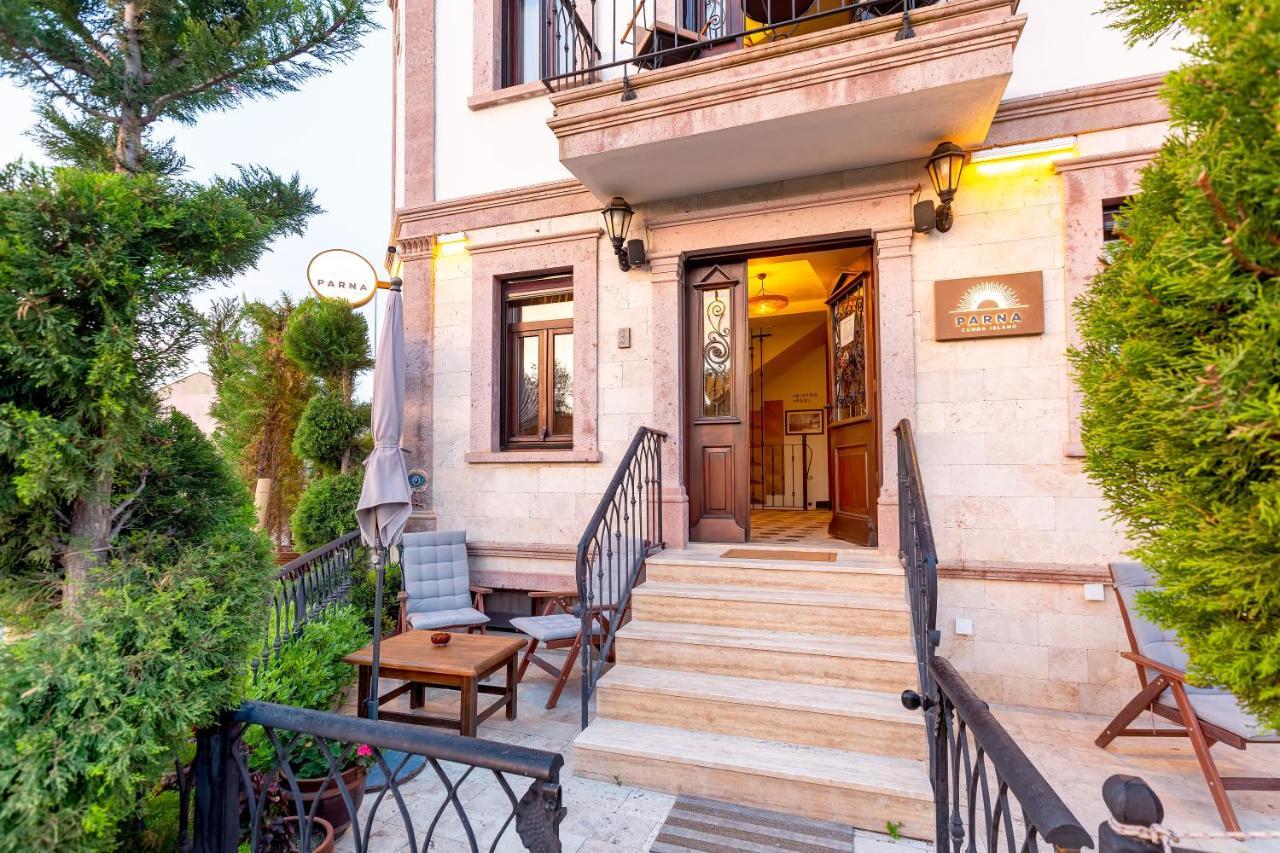 Parna Hotel Cunda Exterior photo