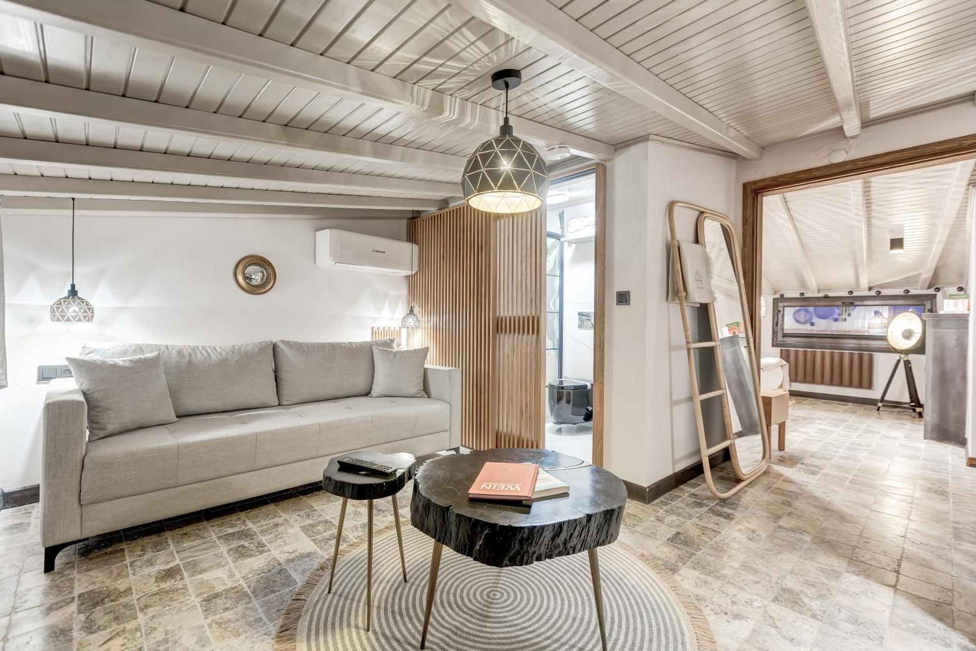 Parna Hotel Cunda Room photo