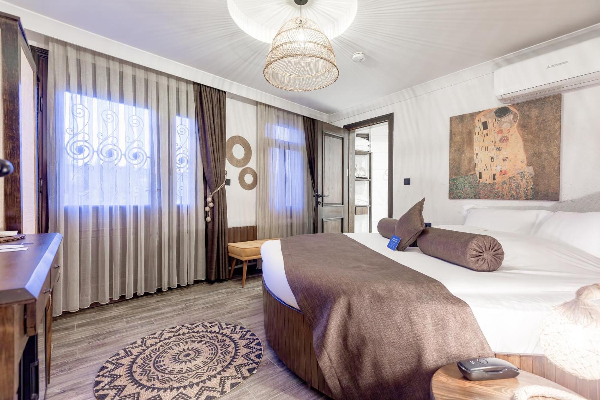 Parna Hotel Cunda Room photo